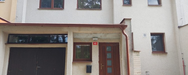 5376_8364714155.jpg